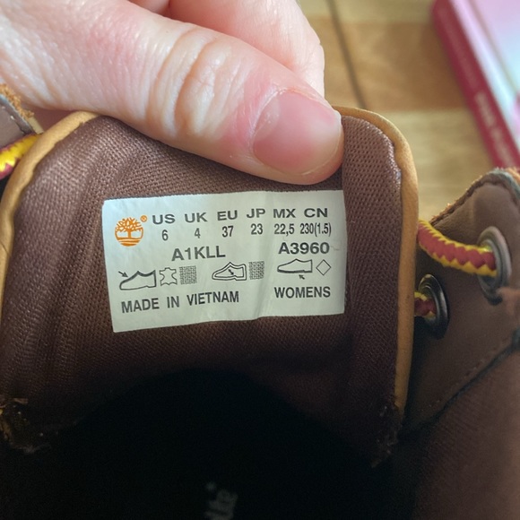 Timberlands - Picture 7 of 7